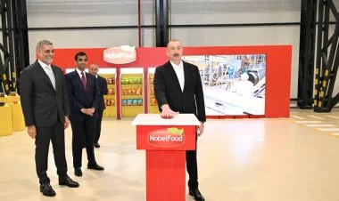 İlham Əliyev Bakıda zavod açılışında iştirak edib