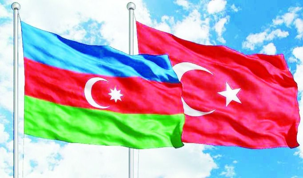 Əllərini ovuşduran bədxahlar