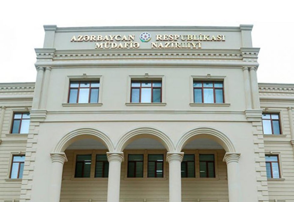 Zakir Həsənov Ordumuzun şəxsi heyətini təbrik etdi