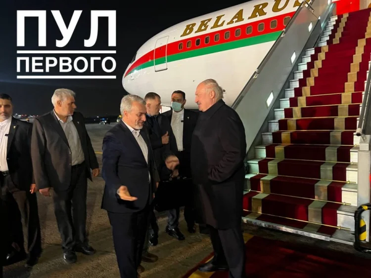 Belarus prezidenti İrana rəsmi səfərə gəlib