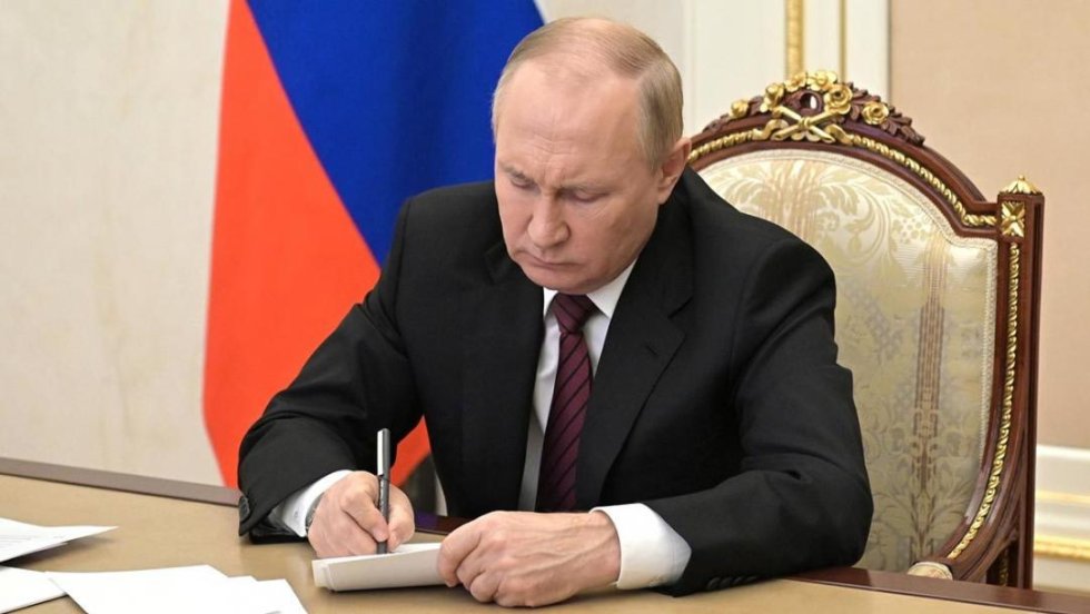 Putinə olar, bizə yox?
