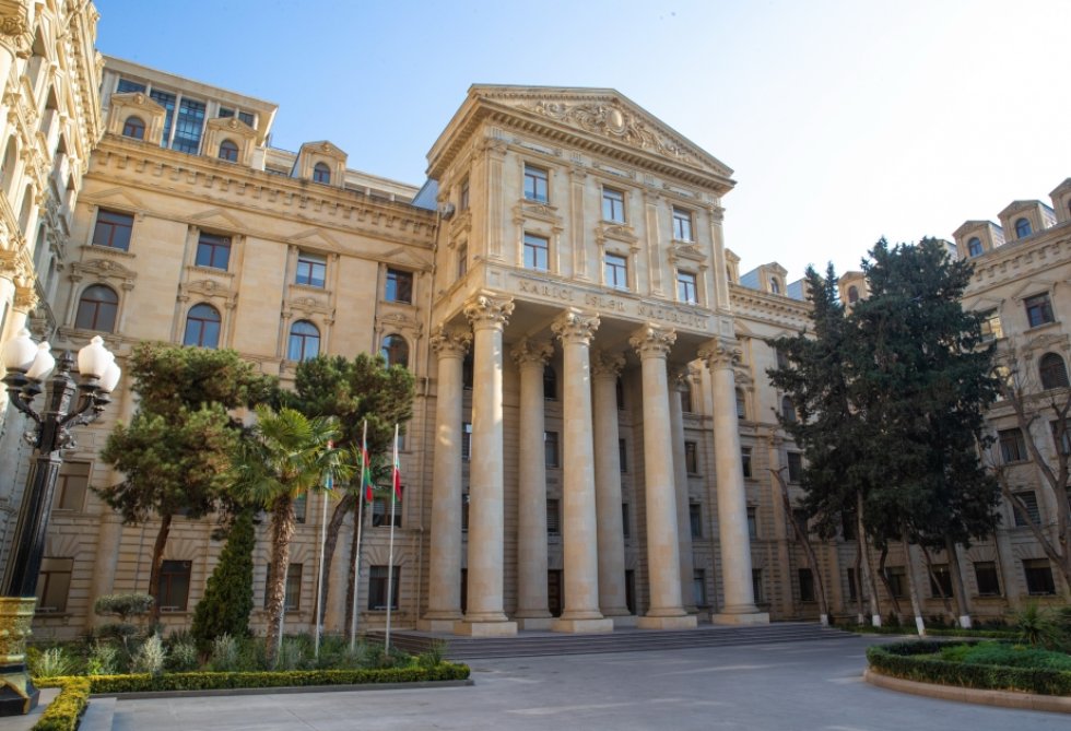 XİN Ararat Mirzoyanın yalanlarını ifşa etdi