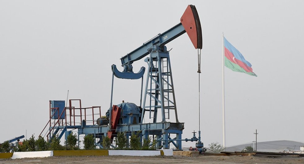 “Azeri Light” markalı neft ucuzlaşıb