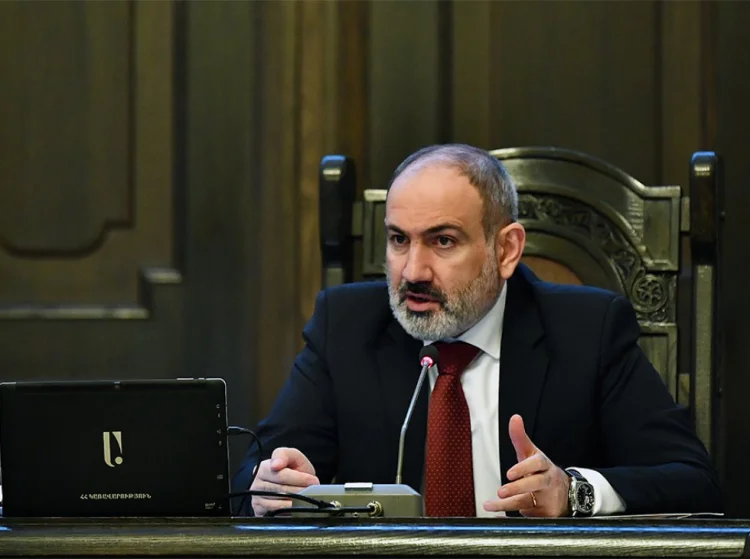 Qarabağ erməniləri Ermənistandan qaçır